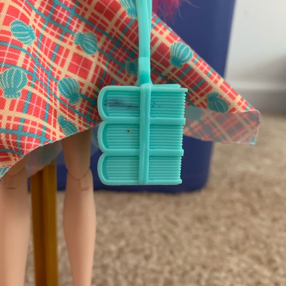 EVER AFTER HIGH MEESHELL MERMAID “BACK TO SCHOOL” DOLL ~ RARE - Picture 4 of 7